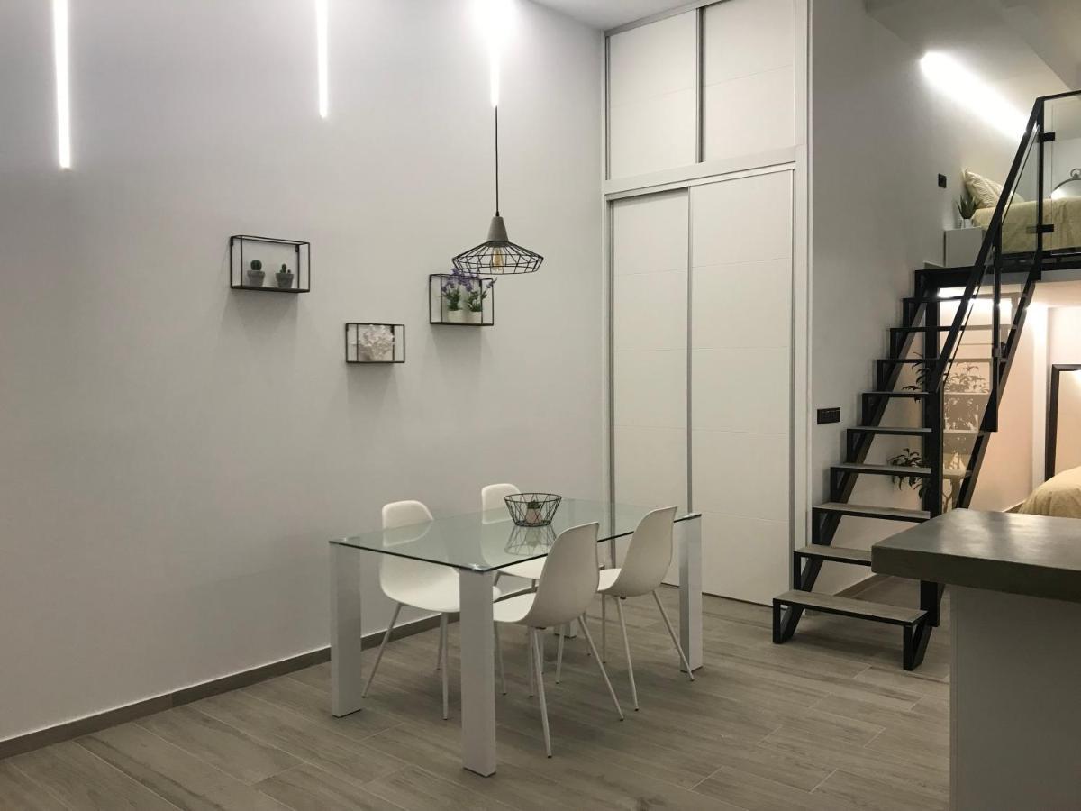 Precioso Loft A 150 Metros De La Playa Apartment ซานตาโปลา ภายนอก รูปภาพ